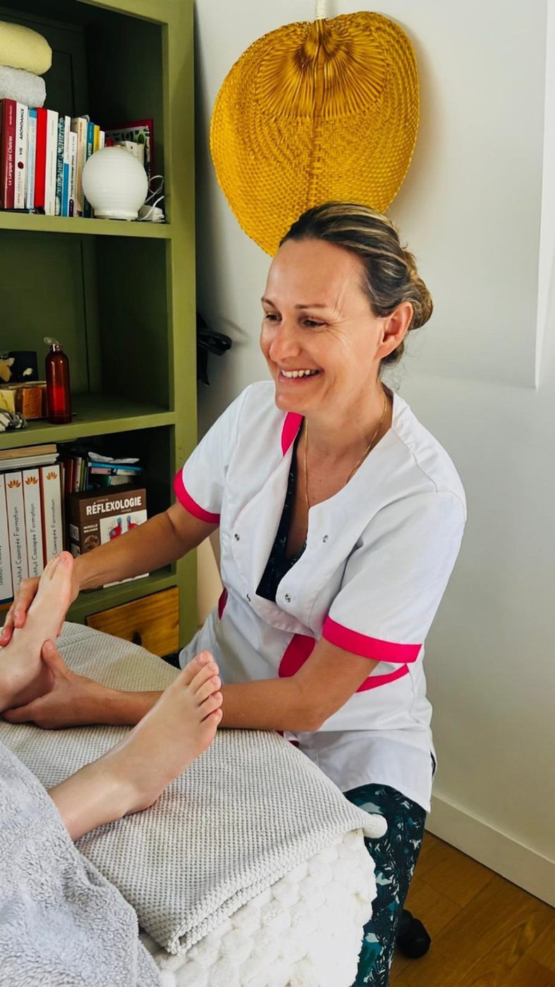 Myriam Ballus, réflexologue à Villennes-sur-Seine, Poissy, Orgeval, Chambourcy et Saint-Germain-en-Laye